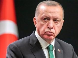 Φωτογραφία για Bloomberg: Ο «ταραχοποιός» Ερντογάν προκαλεί γιατί παραμένει ατιμώρητος