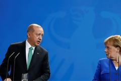 Γερμανικό ΥΠΕΞ: Δεν έχουμε δώσει νέες εγκρίσεις για «κρίσιμες» εξαγωγές όπλων στην Τουρκία