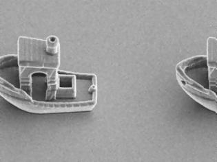 Φωτογραφία για Tο μικρότερο 3D σκάφος: Μπορεί να επιπλέει στο εσωτερικό ανθρώπινης τρίχας!