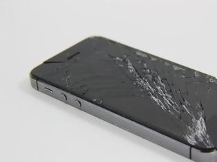Φωτογραφία για Αυτοκτόνησε έφηβος αφού έσπασε το οικογενειακό κινητό με το οποίο παρακολουθούσε μαθήματα