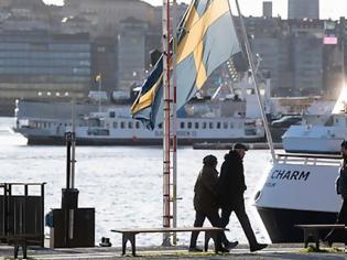 Φωτογραφία για Καλπάζουν τα κρούσματα του κοροναϊού στη Σουηδία. Καμία ανοσία της αγέλης