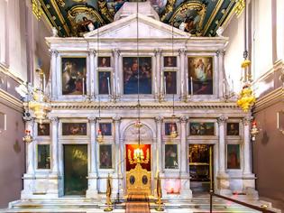 Φωτογραφία για ΙΣΤΟΡΙΚΟΙ ΝΑΟΙ: Ιερός Ναός Αγίου Σπυρίδωνος Κέρκυρας
