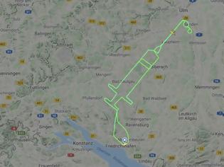 Φωτογραφία για Γερμανία: Πιλότος «ζωγράφισε» μια τεράστια σύριγγα στον ουρανό της Βαυαρίας