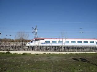 Φωτογραφία για Το τρένο-βέλος πρόθυμο, αλλά το δίκτυο ασθενές… Συνεχή τα προβλήματα στις υποδομές.