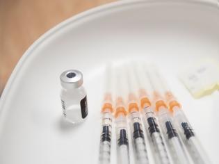 Φωτογραφία για Σουηδία σταματά τις πληρωμές στην Pfizer για τα εμβόλια