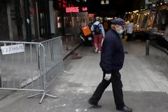 Κόφτης στις συντάξεις χηρείας για συζύγους με διαφορά ηλικίας