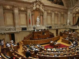 Φωτογραφία για Πορτογαλία: Το Κοινοβούλιο νομιμοποίησε την ευθανασία