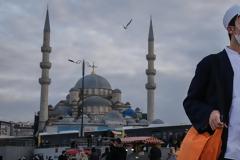 Τούρκος δημοσιογράφος για την κατάσταση στη χώρα του: «Επιστροφή στον Μεσαίωνα»