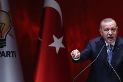 Ερντογάν τάσσεται ξανά υπέρ της αναθεώρησης του Συντάγματος