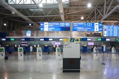 WAZ: Γερμανοί αστυνομικοί σε ελληνικά αεροδρόμια σταμάτησαν χιλιάδες παράνομες αναχωρήσεις το 2020
