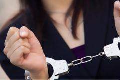 Την αναζητούσαν στην Ολλανδία για ξέπλυμα βρώμικου χρήματος, την βρήκαν στην Κομοτηνή