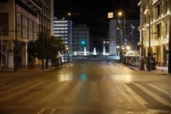 Στο τραπέζι απαγόρευση μετακίνησης τα Σαββατοκύριακα, μετακινήσεων μεταξύ δήμων και κλειστά Γυμνάσια