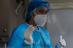 Οι λοιμωξιολόγοι εισηγούνται να μπουν στο «κόκκινο» Θεσσαλονίκη και Αχαΐα