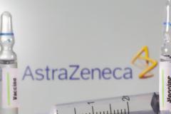 Γαλλία δεν θα χορηγεί το εμβόλιο της AstraZeneca στους άνω των 65 ετών
