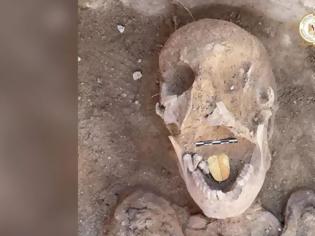 Φωτογραφία για Αίγυπτος: Μούμια 2.000 ετών με χρυσή γλώσσα - Θα «μιλούσε» με τον θεό του Κάτω Κόσμου