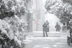 Κακοκαιρία Μήδεια: Μέχρι πότε θα χιονίζει στην Αττική - Τι λένε οι μετεωρολόγοι