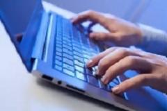 Voucher 200 ευρώ σε μαθητές και φοιτητές για λάπτοπ ή τάμπλετ: Πότε θα ανοίξουν οι αιτήσεις