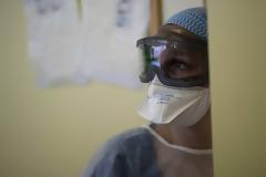 ΠΟΕΔΗΝ: Μόλις 9 κενές ΜΕΘ στην Αττική. «Πόλεμος» στα εφημερεύοντα νοσοκομεία