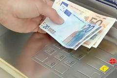 Συνταξιούχοι : Νέα παράταση στο σίριαλ των αναδρομικών