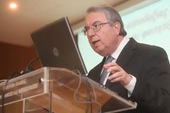 Μπαμπινιώτης: Οι 285 απόφοιτοι του Αρσακείου θα κληθούν στην Εισαγγελία για να καταθέσουν