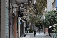 Παράταση lockdown: Πρώτα ανοίγουν τα καταστήματα και μετά τα σχολεία. Πότε ανοίγει η εστίαση
