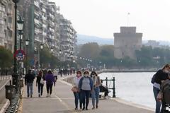 Καρατομήσεις στον Δήμο Θεσσαλονίκης για τους εμβολιασμούς εκτός λίστας