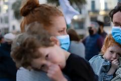 Παιδίατροι: Έχουμε κάθε μέρα πλέον παιδιά με κορονοϊό. Αύξηση εισαγωγών στις ΜΕΘ