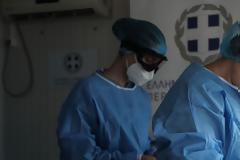 Κίνητρα για προσέλκυση γιατρών στα νοσοκομεία: 2.000 ευρώ, εξτρά εφημεριών, μοριοδότηση