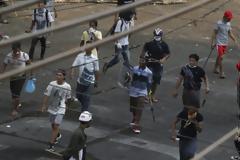 Μιανμάρ: 12 νεκροί κατά την καταστολή των διαδηλώσεων -13χρονος και βουδιστής μοναχός ανάμεσά τους