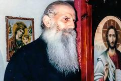 Ο φύλακας άγγελος τού καθηγητή Γεώργιου Παπαζάχου. Μια μαρτυρία για τον γέροντα Ιάκωβο Τσαλίκη