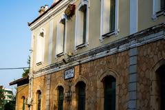 Ο σιδηροδρομικός σταθμός της Χαλκίδας, η ιστορία του και το σήμερα.