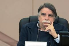 Βατόπουλος: Πρέπει να υπάρξει αλλαγή στρατηγικής. Το συνεχές lockdown ό,τι ήταν να δώσει το έδωσε