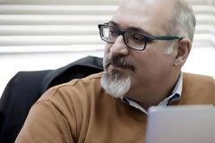 Θωμαΐδης: Πιθανό να ξεπεράσουμε και τα 3.000 κρούσματα. Υψηλό ιικό φορτίο στην Αττική