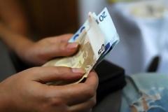 Επίδομα 534 ευρώ: Τι δικαιούνται οι εργαζόμενοι στις επιχειρήσεις που ανοίγουν από Δευτέρα