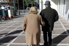Επανυπολογισμός στις συντάξεις: Για ποιους φέρνει αυξήσεις 150 ευρώ το μήνα και επιστροφές άνω των 3.400 ευρώ [αναλυτικοί πίνακες]