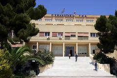 Στη «μάχη» των ΜΕΘ του Σισμανόγλειου έμπειροι γιατροί από Αλεξανδρούπολη και Ξάνθη