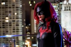 Η Ruby Rose εγκαταλείπει το ρόλο της Batwoman - Αυτή η ηθοποιός παίρνει τον ρόλο