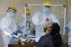 Αυστρία: Καθηγήτρια ιολογίας προειδοποιεί για νέο κύμα πανδημίας το φθινόπωρο