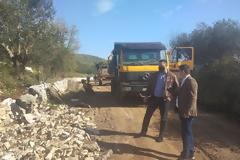 Συμβαίνει τώρα: Ξεκίνησαν εργασίες ανακατασκευής του επαρχιακού δρόμου Βαλόστρατο - Παλαιομάνινα