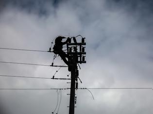Φωτογραφία για Τραγωδία στην Εύβοια: Τρεις νεκροί εργάτες από ηλεκτροπληξία