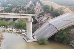 ΣΤΗΝ ΤΕΛΙΚΗ ΕΥΘΕΙΑ ΓΙΑ ΤΗΝ ΝΕΑ ΓΕΦΥΡΑ ΚΟΜΨΑΤΟΥ.
