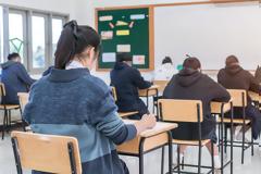 Ούτε σχολείο, ούτε τηλεκπαίδευση για όσους μαθητές δεν κάνουν self test