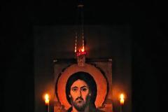 Το θείο θέλημα εκφράζεται με συγκυρίες, με εμπόδια, με ανθρώπους, με αλλαγές και ανατροπές...(Όσιος Πορφύριος)