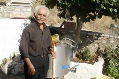 Μαρία Ν. Αγγέλη:  H αγκλίτσα, εργαλείο και σύμβολο του τσοπάνη…