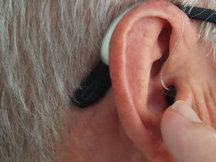 Φωτογραφία για Έρευνα: Αυξημένος ο κίνδυνος άνοιας για τους ηλικιωμένους με προβλήματα ακοής και όρασης