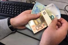 Voucher 200 ευρώ: Δεύτερη ευκαιρία για όσους 