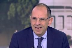 Γεραπετρίτης: Από την Πέμπτη self test σε 900.000 εργαζόμενους