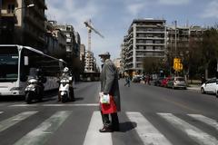 Κορονοϊός: «Μαύρες» προβλέψεις για την επόμενη εβδομάδα
