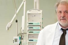 Καπραβέλος: Να συζητάμε τι θα κλείσει, όχι τι θα ανοίξουμε