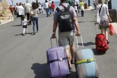 Επανεκκίνηση του τουρισμού: Πώς θα επισκέπτονται τη χώρα μας οι ξένοι τουρίστες από Δευτέρα 19/4